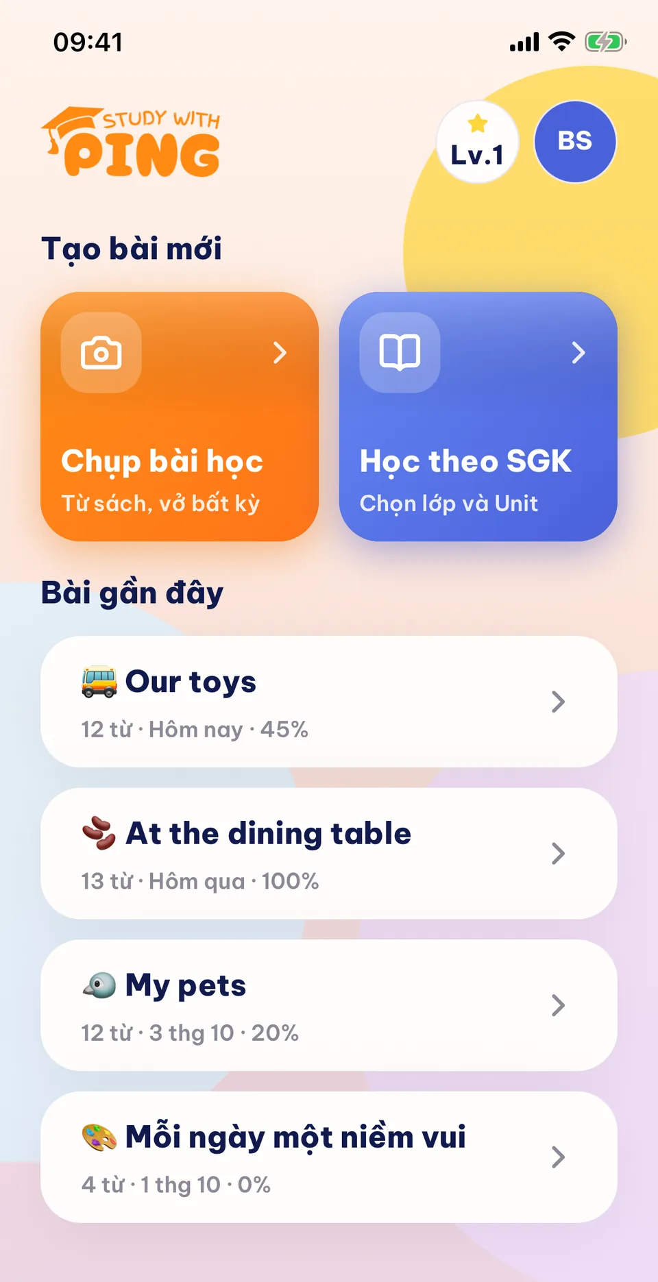 Màn hình chính Study With Ping với hai ô tạo bài Chụp bài học và Học theo SGK, cùng danh sách bài gần đây